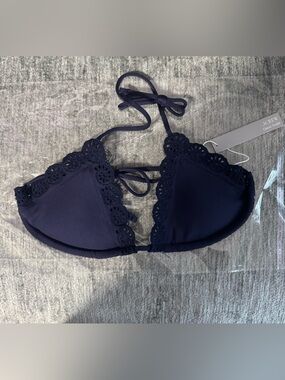 J CREW PERFECT EYELET STRING BIKINI TOP IN CLASSIC SCULPT
